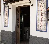 Historia de Ismael Harvera en el bar Los Caracoles de Granada